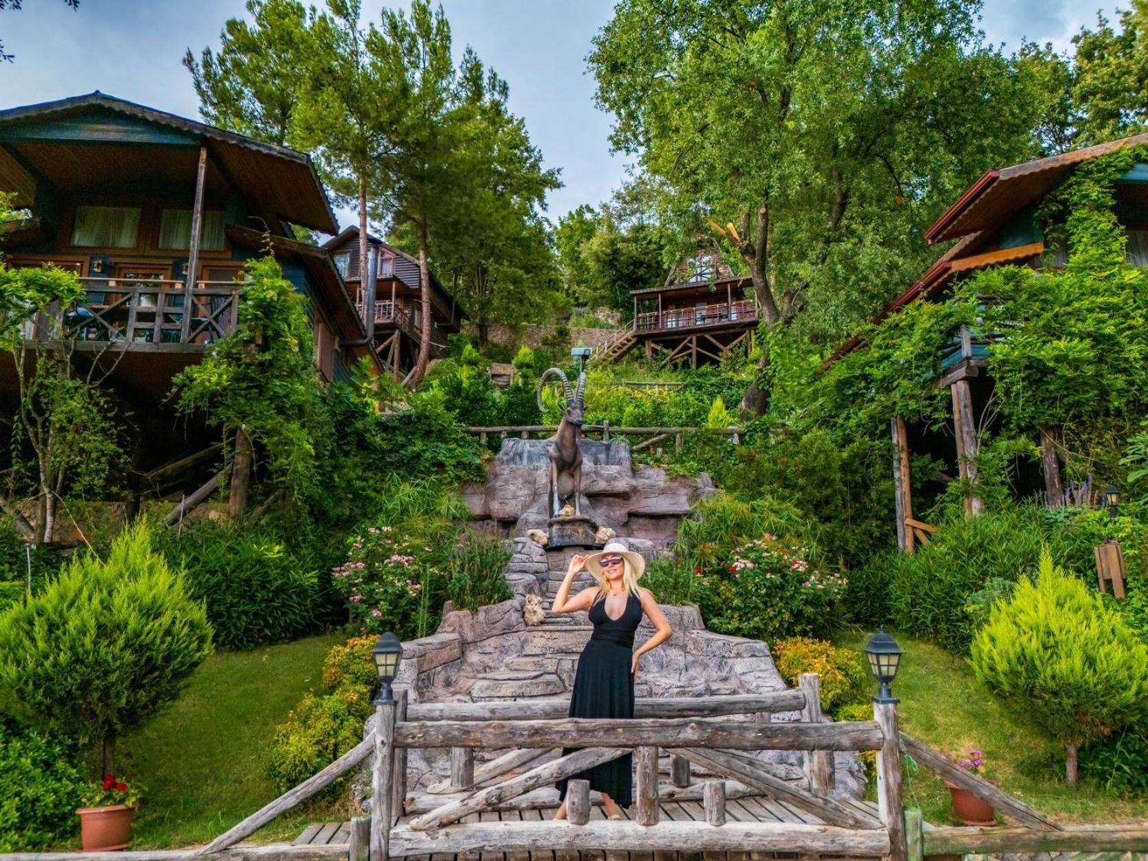 Готель Botanik Goel Evleri Bucak Екстер'єр фото